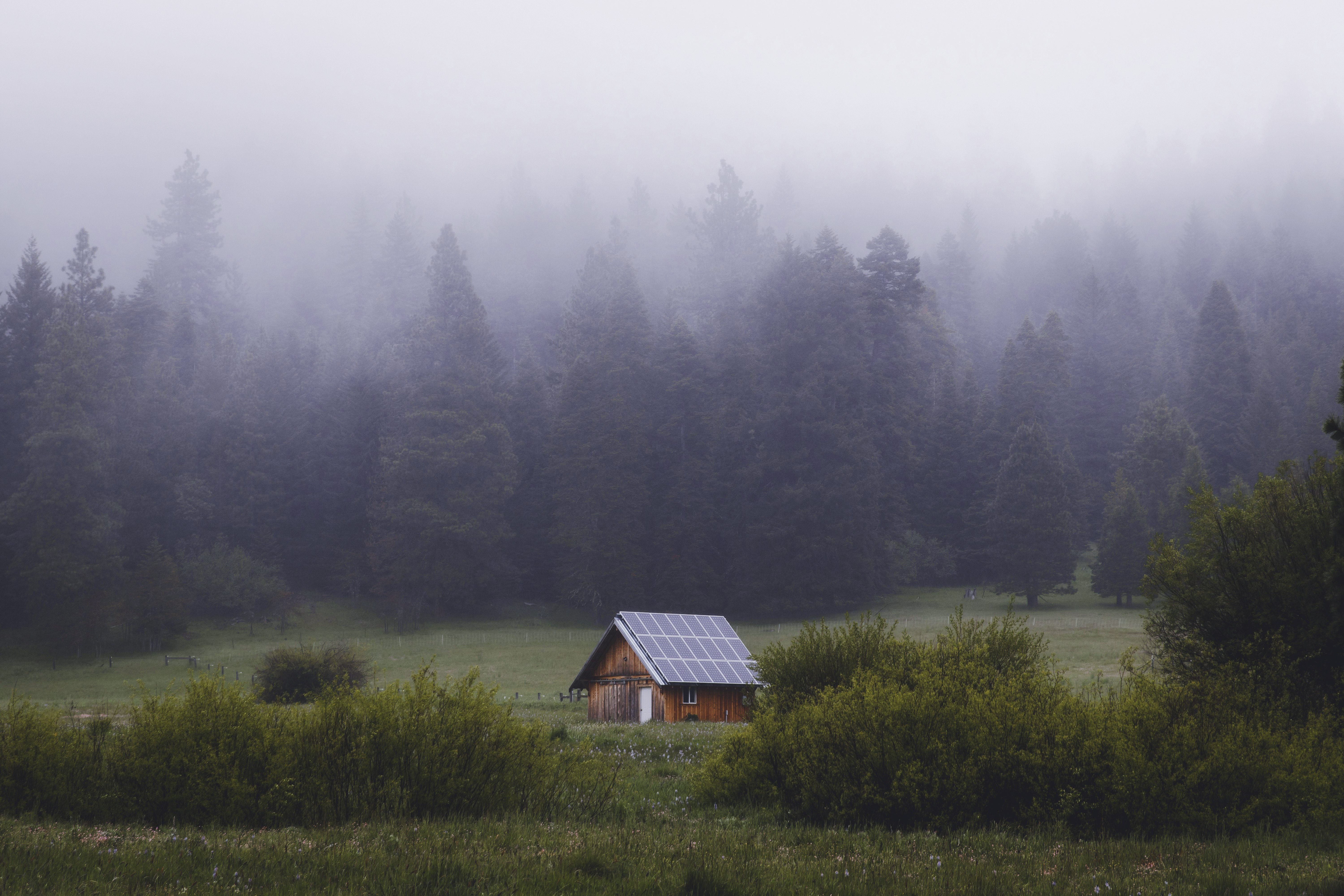 Off Grid Hub background